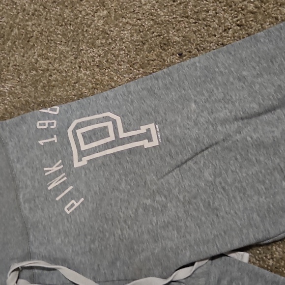 Capri Length - Picture 2 of 4